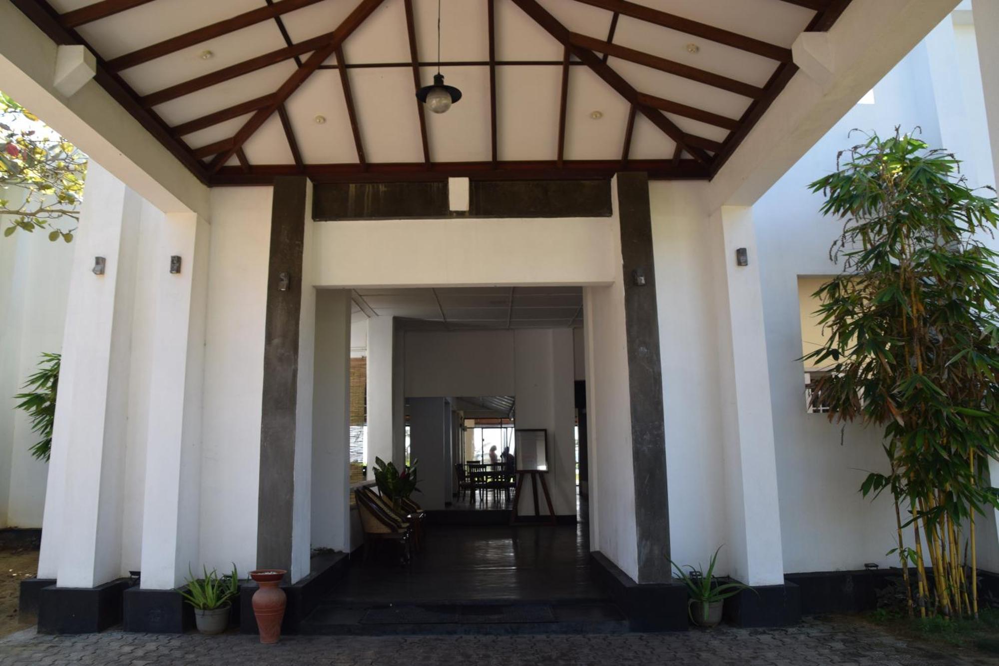 Sanmali Beach Hotel Маравила Екстериор снимка