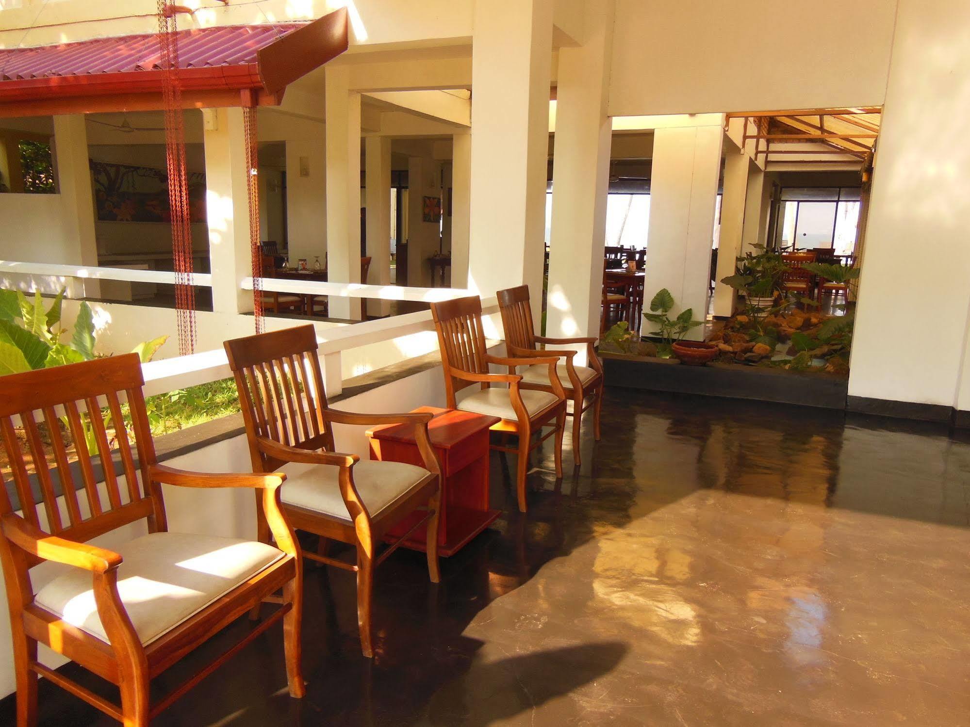 Sanmali Beach Hotel Маравила Екстериор снимка