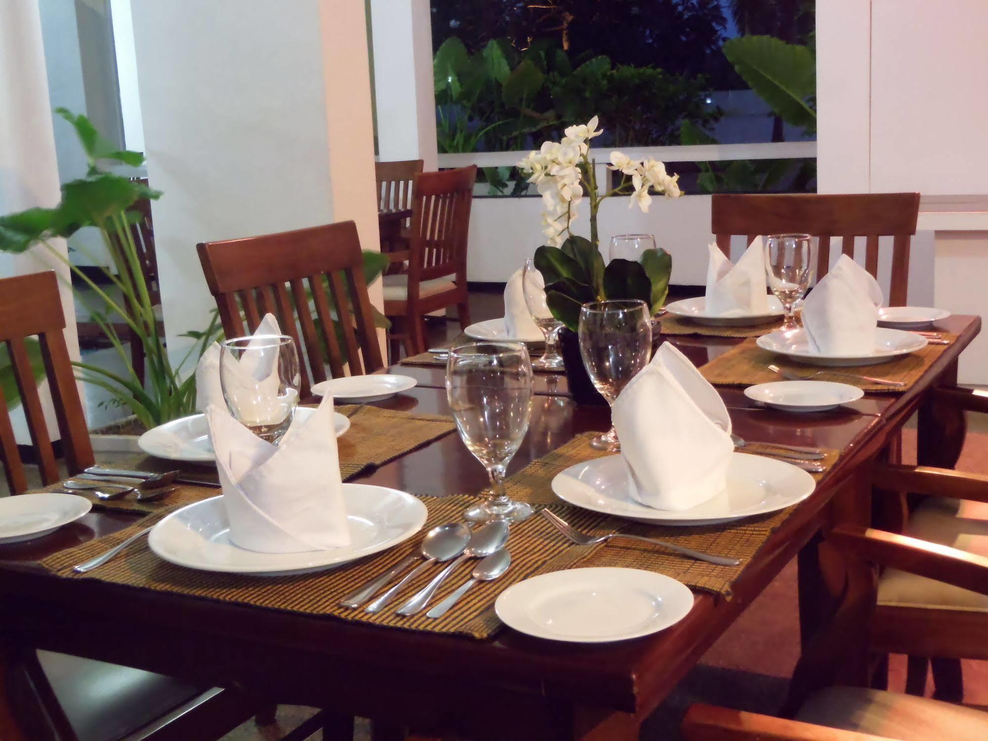 Sanmali Beach Hotel Маравила Екстериор снимка