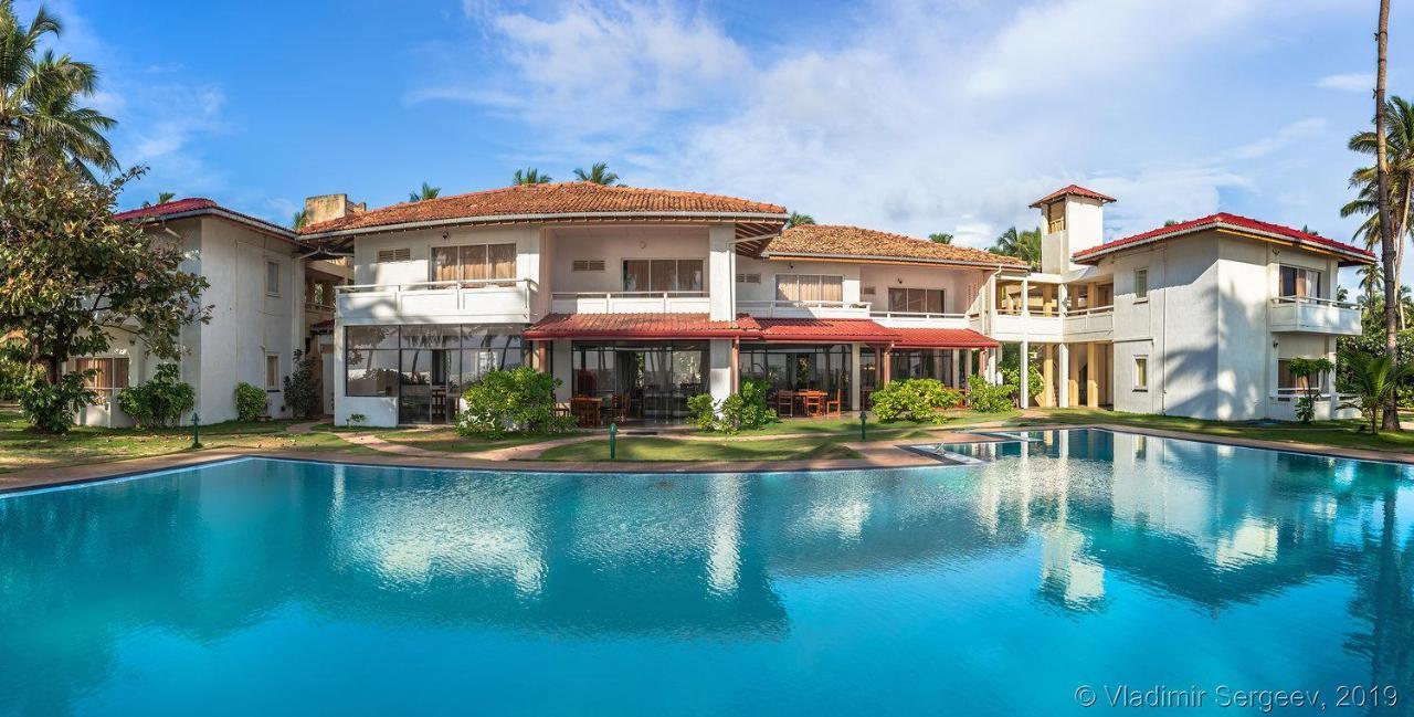 Sanmali Beach Hotel Маравила Екстериор снимка